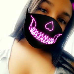 Meet your Posher, Sammie